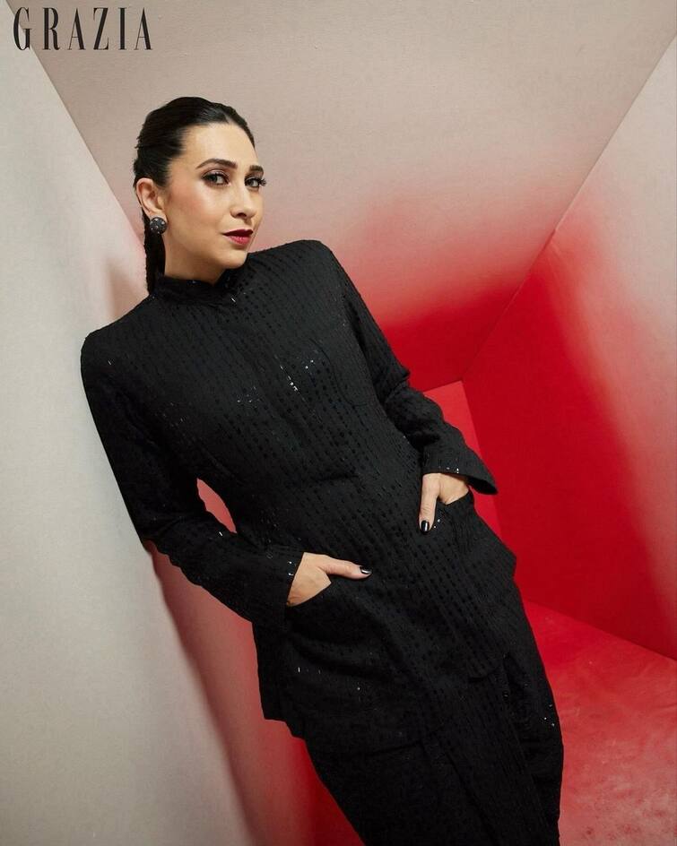 Karishma Kapoor PHOTO: બ્લેક ડ્રેસમાં ગ્લેમરસ લાગી કરિશ્મા કપૂર, જુઓ તસવીરો