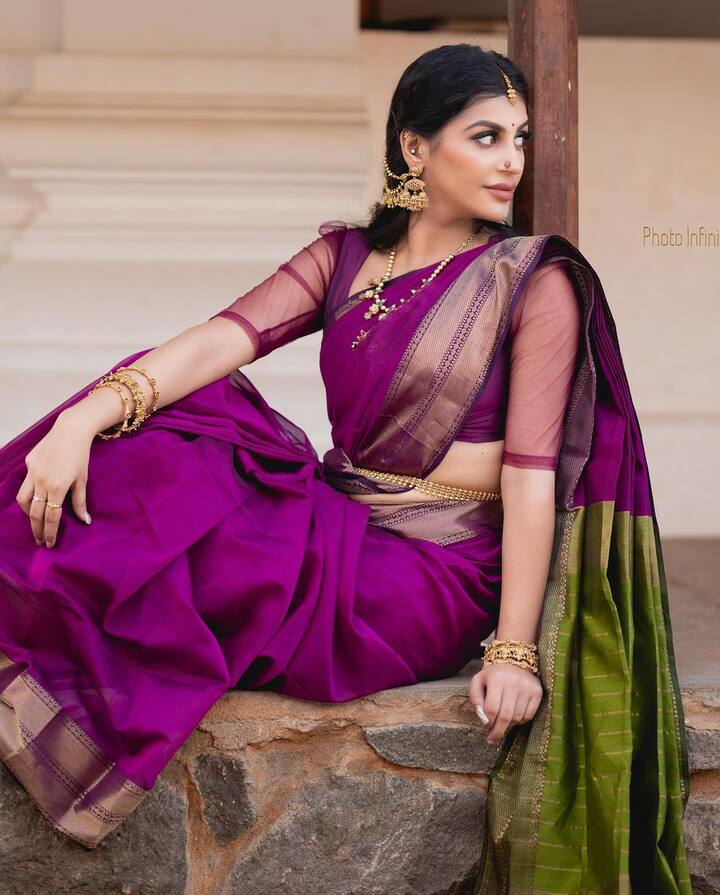 படங்களில் பெரிதாக நடிக்கவில்லை என்றாலும் யாஷிகா, இன்ஸ்டாகிராமில் பயங்கர ஆக்டிவ்.