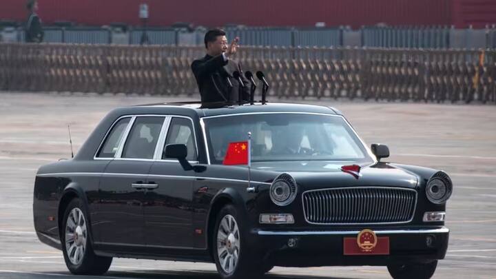 दूसरे स्थान पर सबको हैरान करते हुए पड़ोसी देश चीन पहुंचने में कामयाब रहा है. चीन की अर्थव्यवस्था करीब 18.56 ट्रिलियन है. वहीं उसकी मौजूदा आजादी को 1.42 बिलियन दिखाया गया है.