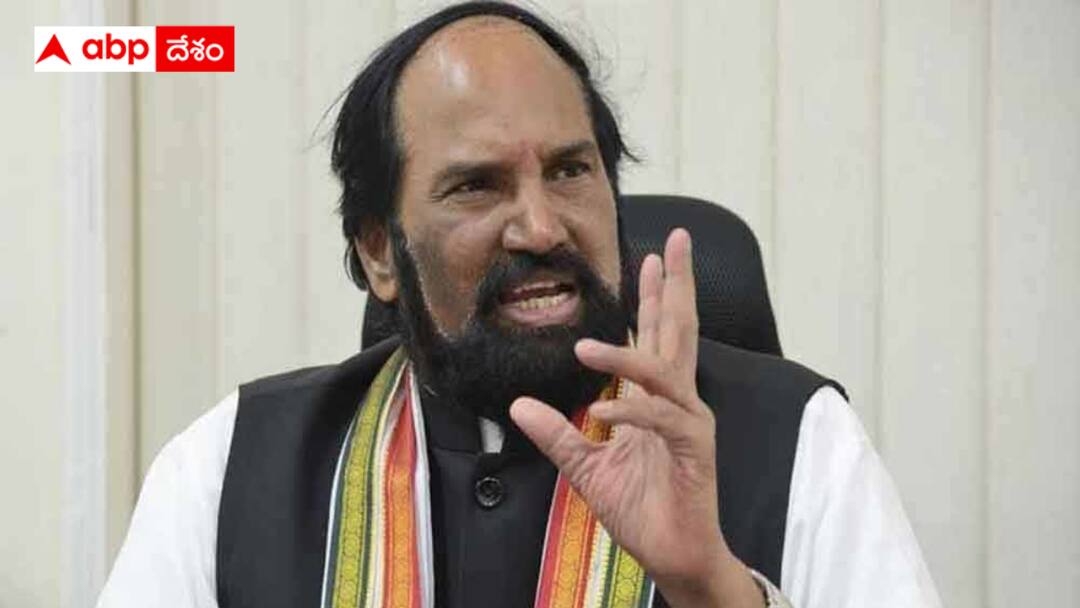 Uttam Kumar Reddy : ట్యాపింగ్ కేసులో ఎవర్నీ వదలం - ఉత్తమ్ కుమార్ రెడ్డి హెచ్చరిక Uttam Kumar Reddy warned that no one is left behind in the phone tapping case. Uttam Kumar Reddy : ట్యాపింగ్ కేసులో ఎవర్నీ వదలం - ఉత్తమ్ కుమార్ రెడ్డి హెచ్చరిక