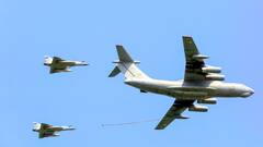 रात के अंधेरे में पाक सीमा से सटे एक्सप्रेसवे पर एयर फोर्स के फाइटर प्लेंस की इमरजेंसी लैंडिंग, जानें क्या है प्लान