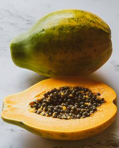 Papaya Benefits : साखर नियंत्रित करण्यापासून ते वजन कमी करण्यापर्यंत सकाळी रिकाम्या पोटी पपई खाल्ल्याने अनेक फायदे मिळू शकतात !
