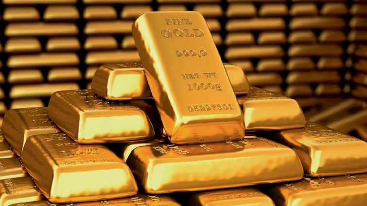 Gold Prices hits another record reaches at new lifetime high level due to these Gold Prices: पीली धातु ने बनाया नया रिकॉर्ड, नए लाइफटाइम हाई पर पहुंचीं सोने की कीमतें