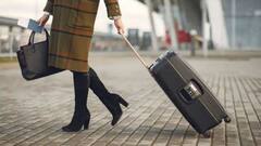 बाहेर फिरायला जायचा प्लॅन करताय? घरातून निघण्याआधी नक्की करा 'हे' उपाय; प्रवासात येणार नाही कोणताही अडथळा