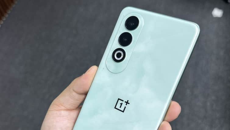 OnePlus Nord CE 4 Launched in India Know the Price and Features of this Smartphone OnePlus Nord CE 4: ভারতে হাজির ওয়ানপ্লাস নর্ড সিই ৪, দাম কত এই ফোনের? কী কী ফিচার রয়েছে?