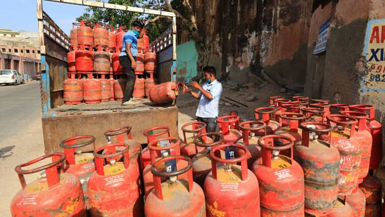 LPG Price Cut OMCs Slash Prices of Commercial Cylinders 5kg FTL Cylinders Cost Less Check New Rates LPG Price Cut: OMCs Slash Prices of Commercial Cylinders; 5kg FTL Cylinders Cost Less. Check New Rates