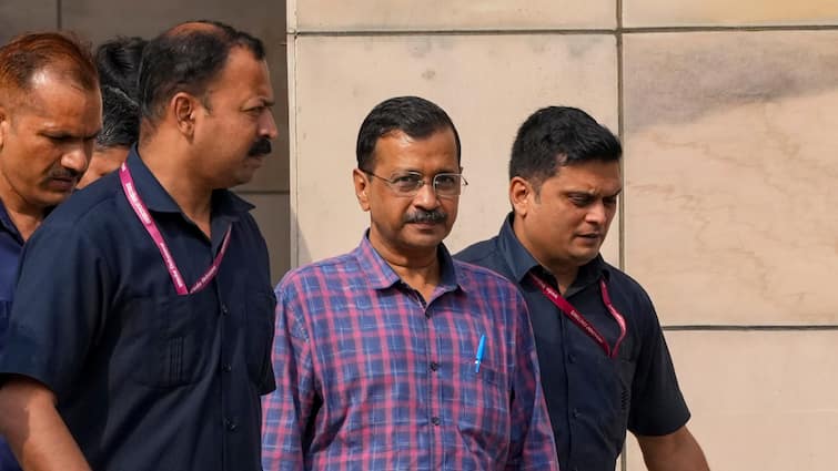 'CM Kejriwal is the real kingpin of the liquor scam...', ED replied in the High Court 'સીએમ કેજરીવાલ દારૂ કૌભાંડના અસલી કાવતરાખોર છે...', હાઈકોર્ટમાં EDએ આપ્યો જવાબ, જાણો તપાસ એજન્સીએ બીજું શું કહ્યું