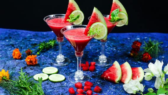 Watermelon sherbet: வெயிலை சமாளிக்க ஜில்லு எதாச்சும் செய்ய திட்டமா? தர்பூசணியில் இதை ட்ரை பண்ணுங்க! Watermelon sherbet: வெயிலை சமாளிக்க ஜில்லு எதாச்சும் செய்ய திட்டமா? தர்பூசணியில் இதை ட்ரை பண்ணுங்க!