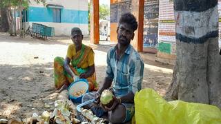 கொளுத்துது கோடை வெயிலு... அதிகளவில் விற்குது நுங்கு: காத்திருந்து வாங்கும் மக்கள்