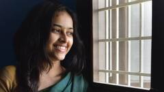 HBD Sri Divya : ஊதா கலரு ரிப்பன்.. நடிகை ஸ்ரீ திவ்யாவின் பிறந்தநாள் இன்று!