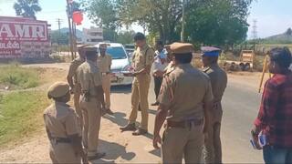 Madurai: உசிலம்பட்டி பகுதியில் உள்ள பதற்றமான வாக்குசாவடி மையங்கள் - நேரில் ஆய்வு செய்த எஸ்பி அரவிந்த்