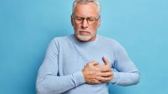 Heart Attack: હાર્ટ એટેક પહેલા જડબા અને દાંતમાં જોવા મળે છે આ લક્ષણ, ન કરતાં નજરઅંદાજ નહીંતર...