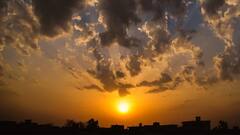 Dehydration: খিটখিটে মেজাজ, শুকিয়ে যাচ্ছে মুখ! ডিহাইড্রেশন নয় তো? কীভাবে সমাধান?