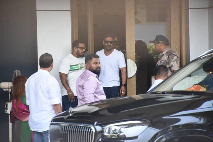 The actor was earlier spotted outside his house where he greeted his fans.