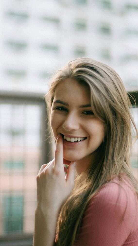 ఈ టిప్స్​తో పళ్లు తెల్లగా మారుతాయట