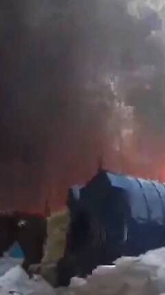 Kanpur के स्क्रैप गोदाम में लगी भयंकर आग | ABP Shorts