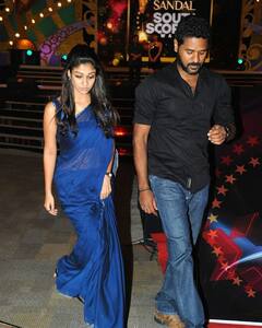 साउथ की इस हसीना की वजह से आया था प्रभुदेवा की जिंदगी में भूचाल, एक्ट्रेस ने कोरियोग्राफर की पत्नी को ऑफर की थी रिश्वत, जानें वजह