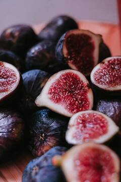 Figs in Summer :  उन्हाळ्यात 'अंजीर' खाण्याची ही आहे योग्य पद्धत!