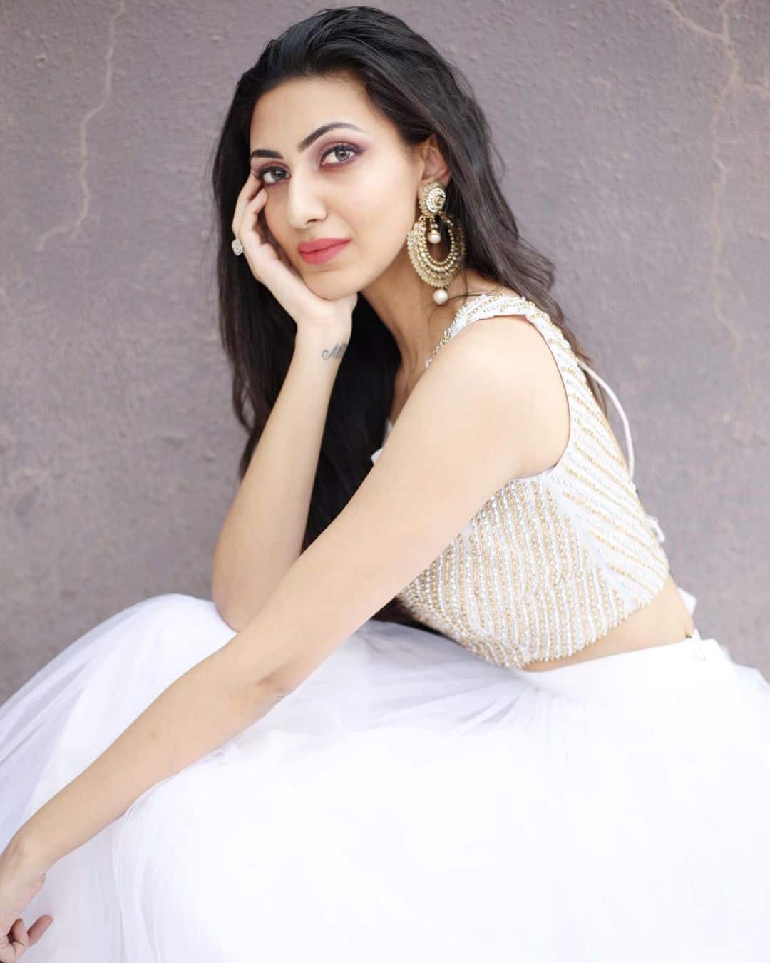 कौन हैं प्रियंका चोपड़ा की होने वाली भाभी नीलम उपाध्याय? खूबसूरती में देती हैं बॉलीवुड हसीनाओं को मात!