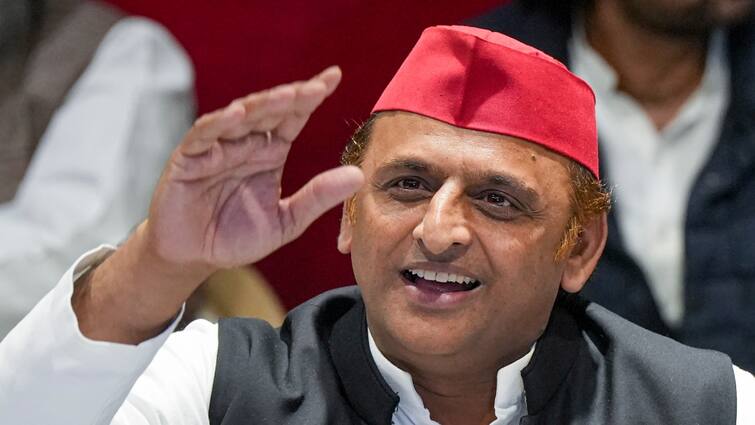 up lok sabha election 2024 samajwadi party changed candidate from meerut lok sabha atul pradhan vs yogesh sunita Meerut Lok Sabha Election 2024: लोकसभा चुनाव के लिए सपा ने फिर बदला उम्मीदवार, अतुल प्रधान बोले- 'अखिलेश का फैसला...'