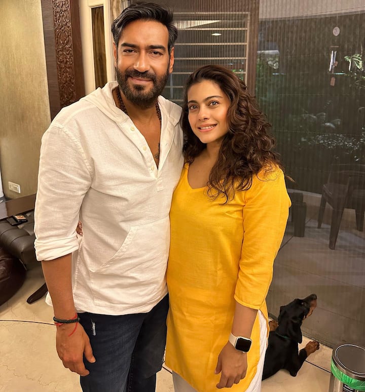 काजोल आणि अजयने 'गुंडाराज', 'राजू चाचा', 'इश्क', 'प्यार तो होना ही था', 'यू, मी और हम' आणि 'तानाजी' यांसारख्या अनेक चित्रपटांमध्ये एकत्र काम केले आहे.