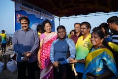 Swimming Record : மகாபலிபுரம் முதல் சென்னை வரை.. 50 கிமீ நீந்தி சாதனை படைத்த சிறுவன்!