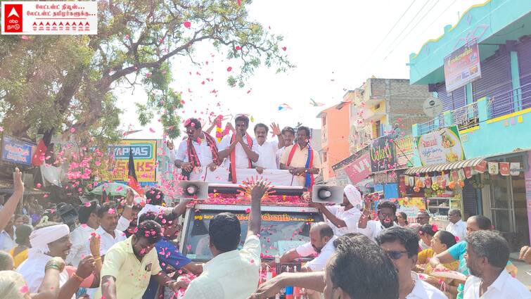 Lok Sabha Election 2024 Kanchipuram DMK candidate K. Selvam engaged in intense election campaigning - TNN 100 டிகிரி வெயில்..காஞ்சியில் சூடு பறக்கும் பிரச்சாரம் - வாக்கு சேகரிப்பில் தீவிரம் காட்டும் திமுக வேட்பாளர்