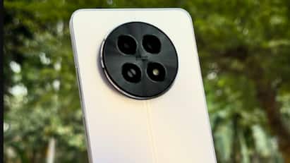 Realme 12X 5G Phone Launched in India Know the Price and Features of this Smartphone in Details Realme 12X 5G: ভারতে হাজির রিয়েলমি ১২এক্স ৫জি, কী কী ফিচার রয়েছে? কত দামে কিনতে পারবেন?