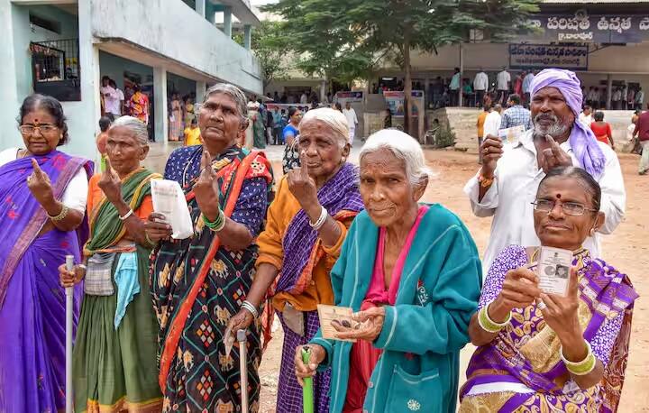 જો રોકડ સાથે રાખવાની જરૂર હોય તો તમારે ત્રણ વસ્તુઓ તમારી સાથે રાખવી જોઈએ.