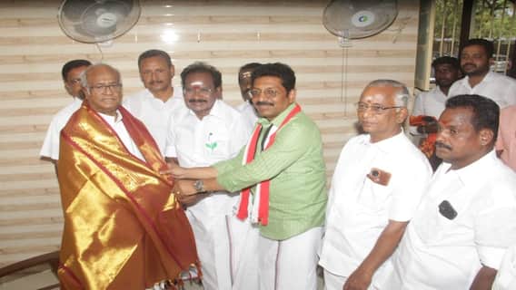 மதுரை தொகுதியின் மாப்பிள்ளை அதிமுக வேட்பாளர் டாக்டர்.சரவணன் - செல்லூர் ராஜூ கலகல