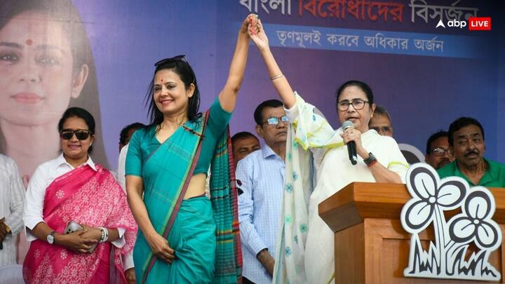 सोशल मीडिया यूजर्स ने कहा कि ये सब ममता बनर्जी चुनावों को ध्यान में रखकर कर रही हैं. @avitrends के हैंडल से कहा गया कि वह पीएम नरेंद्र मोदी जैसा बनने का दिखावा कर रही हैं.