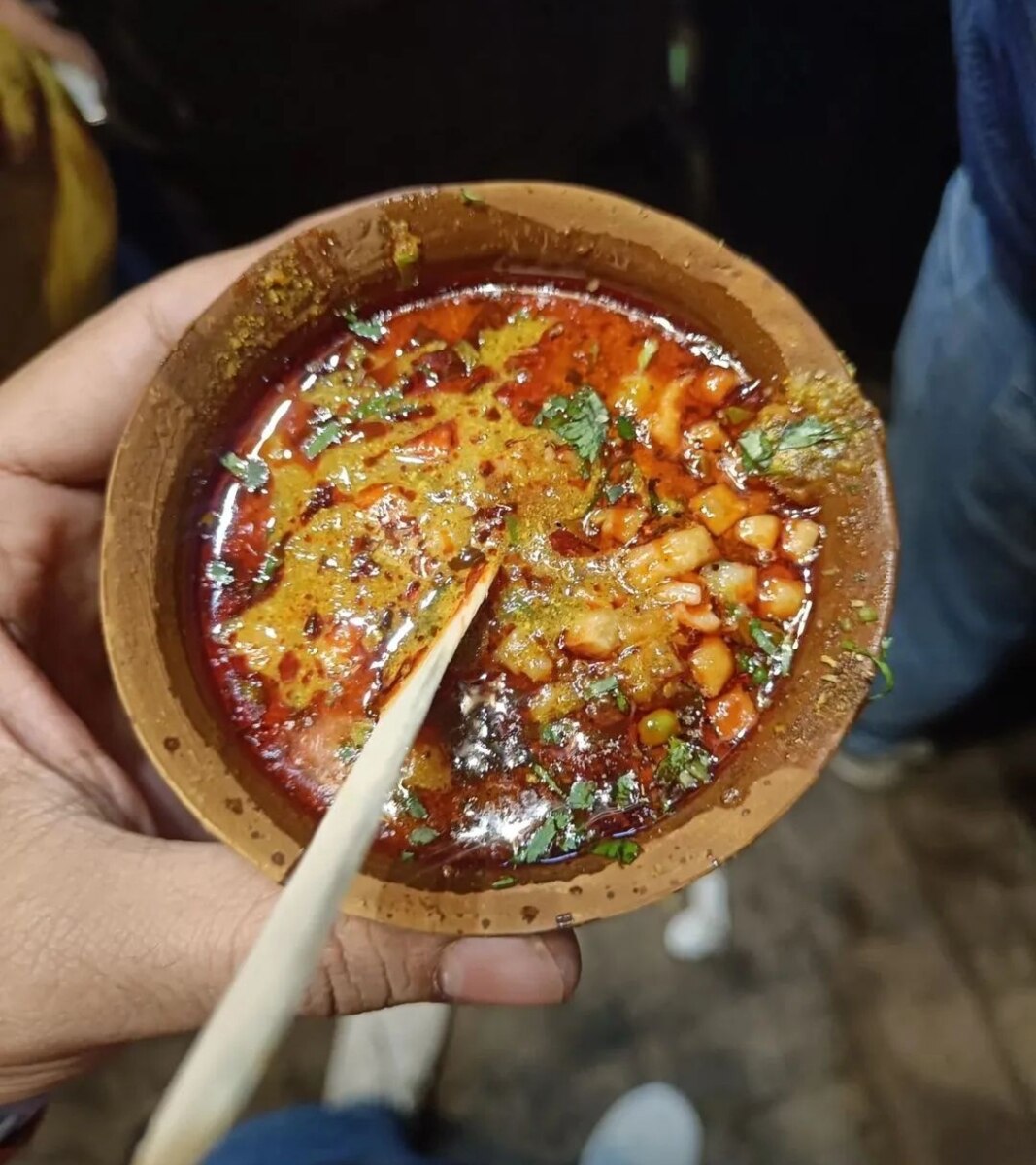 Banarasi Food:  जब भी जाना बनारस ये खाए बिना मत आना... क्योंकि ये टेस्ट कहीं भी नहीं मिलेगा!