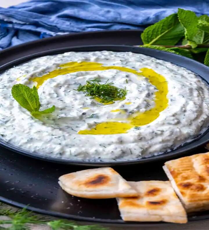 દહીં ડિપ- આપ તેને નાચો, ફ્રાઇજ અને પકોડા સાથે સોસના રૂપમાં ઉપયોગ કરી શકો છો.