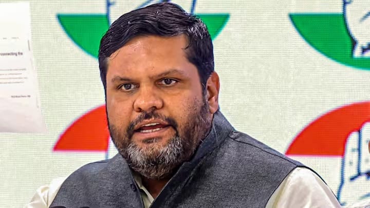 Gaurav Vallabhs first reaction after leaving Congress, gave this reason for leaving the party ગૌરવ વલ્લભે કોંગ્રેસનો સાથ છોડ્યા બાદ આપી પહેલી પ્રતિક્રિયા, પાર્ટી છોડવા માટે બતાવ્યું આ કારણ