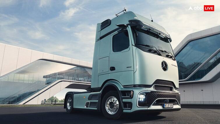 Mercedes Benz Actros L trucks UK with new shape of efficiency fuel saving comfort safety features मर्सिडीज-बेंज ने दिखाई नए ट्रक की झलक, दमदार क्षमता के साथ 3 फीसदी की फ्यूल सेविंग