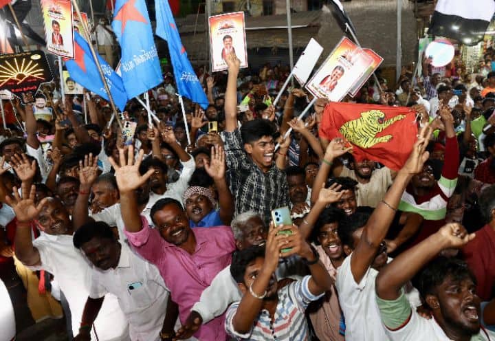 Lok Sabha Election 2024: மோடி சுடும் வடையை கூட மக்களுக்கு தராமல் அவரே சாப்பிட்டு விடுவார் -  உதயநிதி ஸ்டாலின்