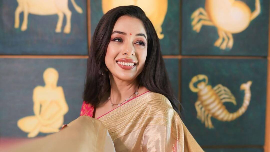 Anupamaa Actress Rupali Ganguly celebrated pre birthday with street dogs See the video Rupali Ganguly Birthday: ভাইরাল 'অনুপমা' রূপালির অভিনব জন্মদিন উদযাপনের ভিডিও, ছিল কোন বিশেষ বার্তা?