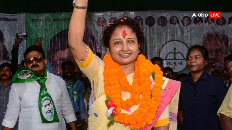 Kalpana Soren JMM and Wife of Former Jharkhand CM Hemant Soren Attack on BJP Amid Lok Sabha Elections 2024 Jharkhand Lok Sabha Election: पति की गैरमौजूदगी में कल्पना सोरेन ने संभाली चुनावी रैली की कमान, कहा- 'अगर BJP जीती तो...'