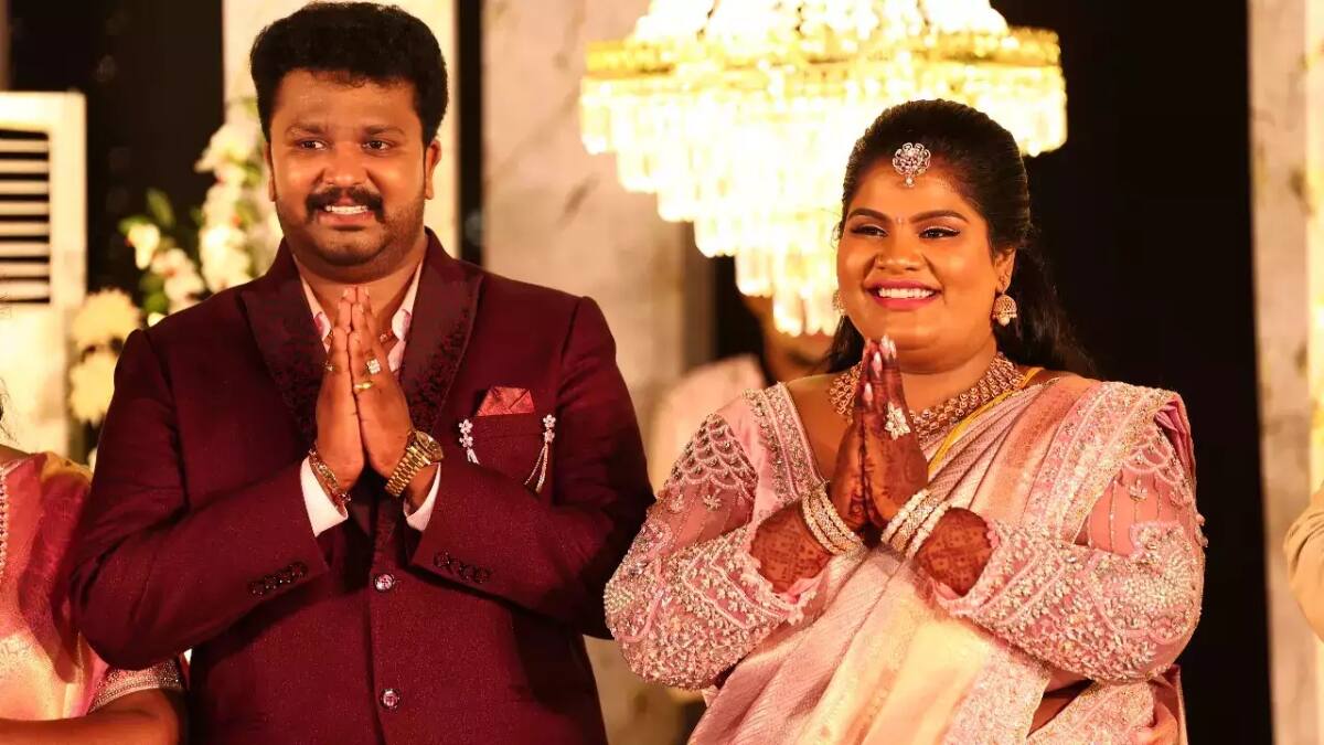 Indraja Shankar: மாமியாருக்கு தவறுதலாக முத்தம்.. சர்ச்சையைக் கிளப்பிய ரோபோ சங்கர் மகள் திருமண வீடியோ!