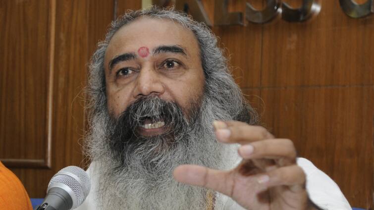 Lok Sabha Elections 2024 Acharya pramod krishnam statement on sam pitroda Lok Sabha Elections: विपक्षी दलों पर बरसे आचार्य प्रमोद कृष्णम, कहा- 'ये पीएम मोदी को मिटाना चाहते हैं क्योंकि..'