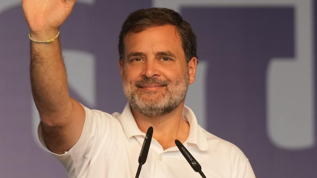 शेयर मार्केट में हैं राहुल गांधी के 4 करोड़ रुपये, जानिए किन कंपनियों में लगाया पैसा Lok Sabha Elections 2024 Rahul Gandhi investment is shares 4 crore rupees know his total net worth शेयर मार्केट में हैं राहुल गांधी के 4 करोड़ रुपये, जानिए किन कंपनियों में लगाया पैसा