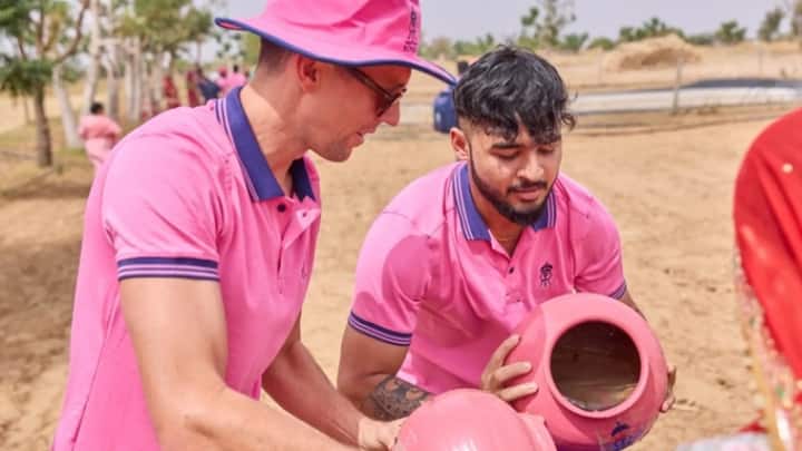 ट्रेंट बोल्ट और रियान पराग के अलावा कप्तान संजू सैमसन भी मैदान में कुछ रोपने की कोशिश करते दिखे.