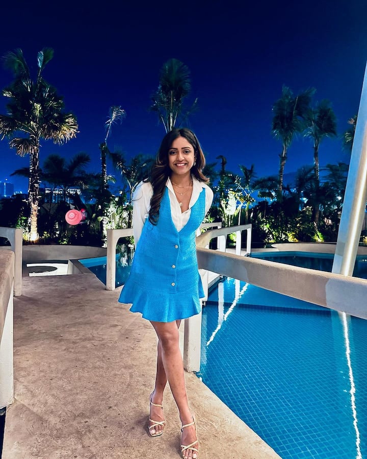 ఆర్టిస్ట్గా కెరీర్ను ప్రారంభించిన వితికా షేరు.. తర్వాత హీరోయిన్గా పలు సినిమాలు చేసింది. తెలుగు, కన్నడలలో నటిగా మంచి గుర్తింపు తెచ్చుకుంది.(Images Source : Instagram/vithikasheru)