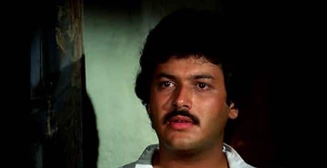 80 के दशक में राज किरण इंडस्ट्री के काफी फेमस चेहरे थे. उन्होंने तेरी मेहरबानियां, घर हो तो ऐसा, बुलंदी और कर्ज जैसी सुपहिट फिल्मों में काम किया और खूब शोहरत भी बटोरी. देखते ही देखते वे बॉलीवुड के डिमांडिंग एक्टर बन गए थे.