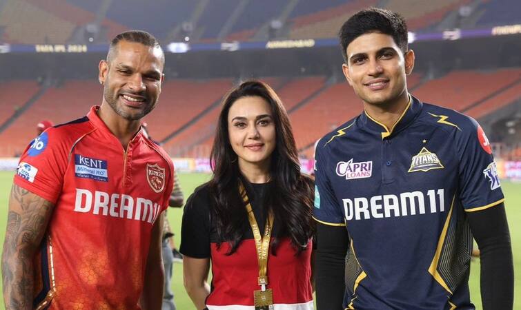 Punjab Kings owner Preity Zinta beautiful pictures viral IPL 2024 PBKS vs  GT match 17 watch | In Pics: मैच जीती पंजाब तो प्रीति जिंटा ने अदाओं से  बरपाया कहर, दिलकश तस्वीरें वायरल