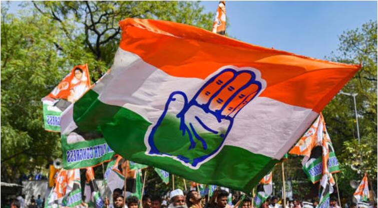 Lok Sabha Election 2024 uttarakhand Congress Star campaigners list Mallikarjun Kharge Rahul Gandhi Priyanka Gandhi Vadra Name Lok Sabha Election 2024: उत्तराखंड में कांग्रेस ने जारी की स्टार प्रचारकों की लिस्ट, ये दिग्गज नेता करेंगे प्रचार