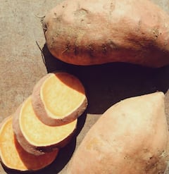 Navratri 2024: रख रहे हैं नौ दिनों का व्रत, तो ​नवरात्रों में ट्राई कर सकते हैं ये फूड आइटम्स