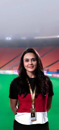 IPL 2024: ਪੰਜਾਬ ਨੇ ਮੈਚ ਜਿੱਤਿਆ ਤਾਂ ਪ੍ਰੀਤੀ ਜ਼ਿੰਟਾ ਦੀ ਤਸਵੀਰਾਂ ਹੋਈਆਂ ਵਾਇਰਲ, ਕਾਤਿਲ ਅਦਾਵਾਂ ਦੇ ਕਰੋੜਾਂ ਦਿਲ ਹੋਏ ਕਾਇਲ