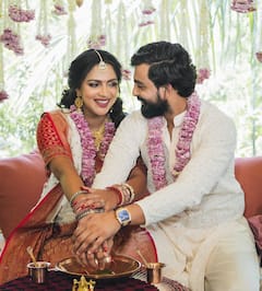 Amala Paul Baby Shower Photos : హీరోయిన్ అమలా పాల్ సీమంతం ఫోటోలు.. భర్తతో కలిసి అందంగా నవ్వేస్తున్న డస్కీ బ్యూటీ