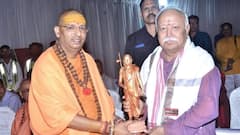 ओंकारेश्वर पहुंचे संघ प्रमुख मोहन भागवत, संभाग प्रचारक और पदाधिकारियों की ली बैठक